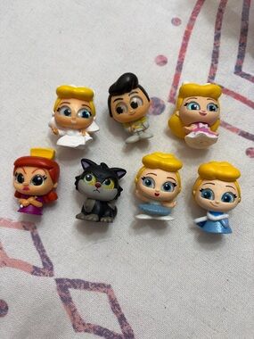 Disney doorables Cinderella set